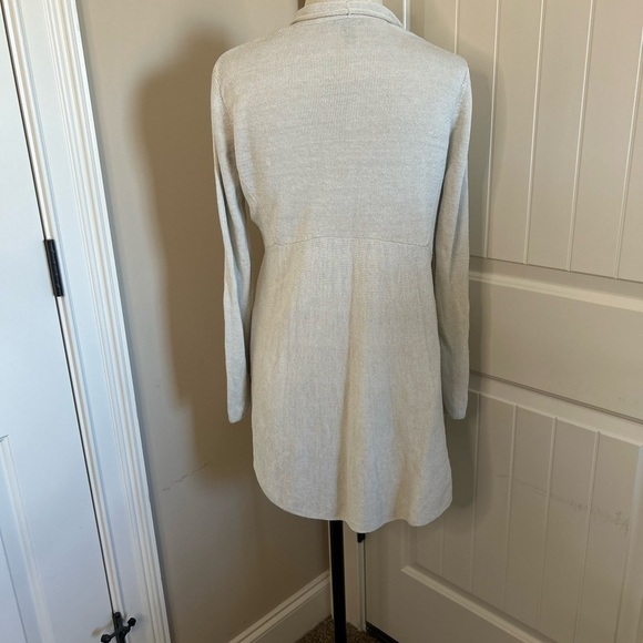 Normcore Eileen Fisher Cream Long Sleeve Cardigan Sweater. Relaxed Fit. Layering - Picture 2 of 8